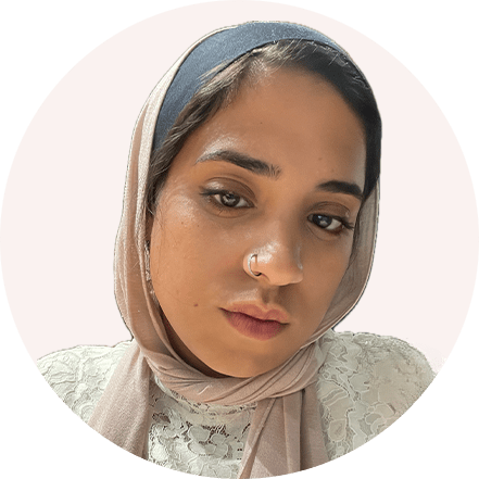 FYM_MeetTheTeam_Esraa (1)